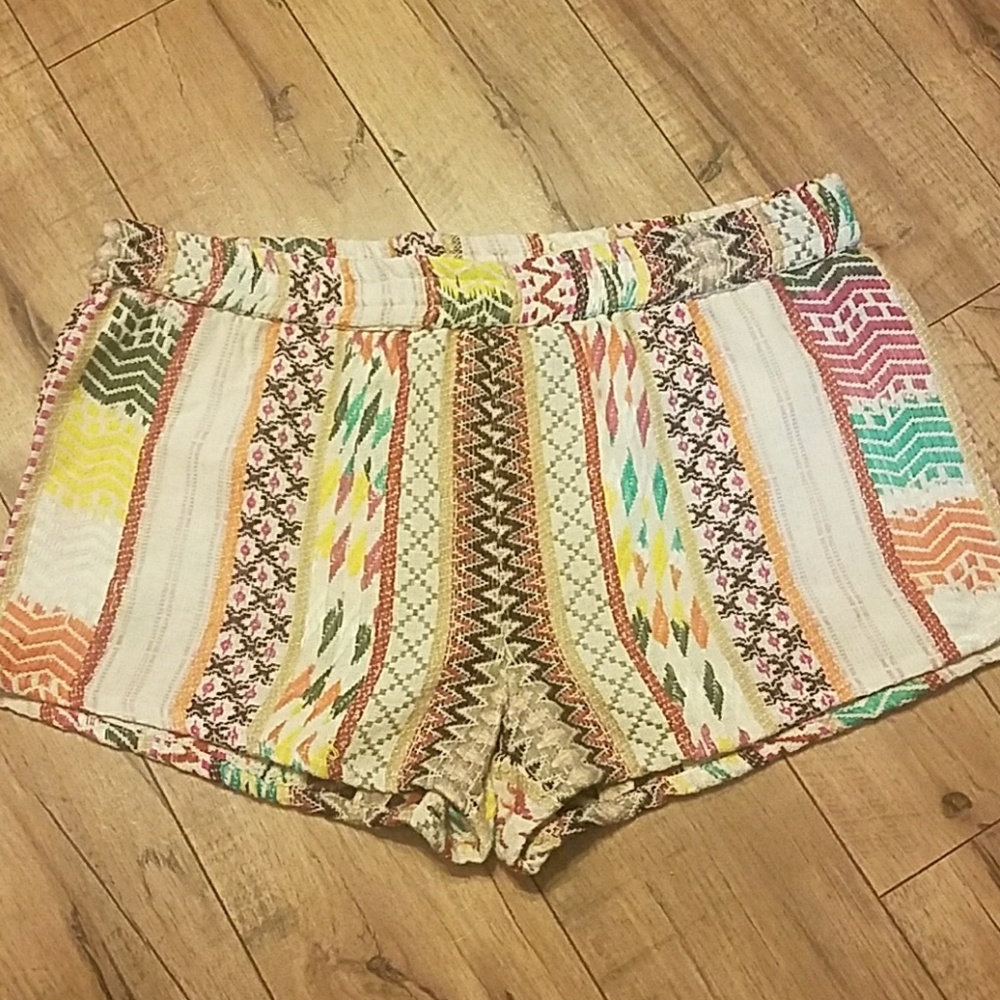 ODDY SHORTS NWOT